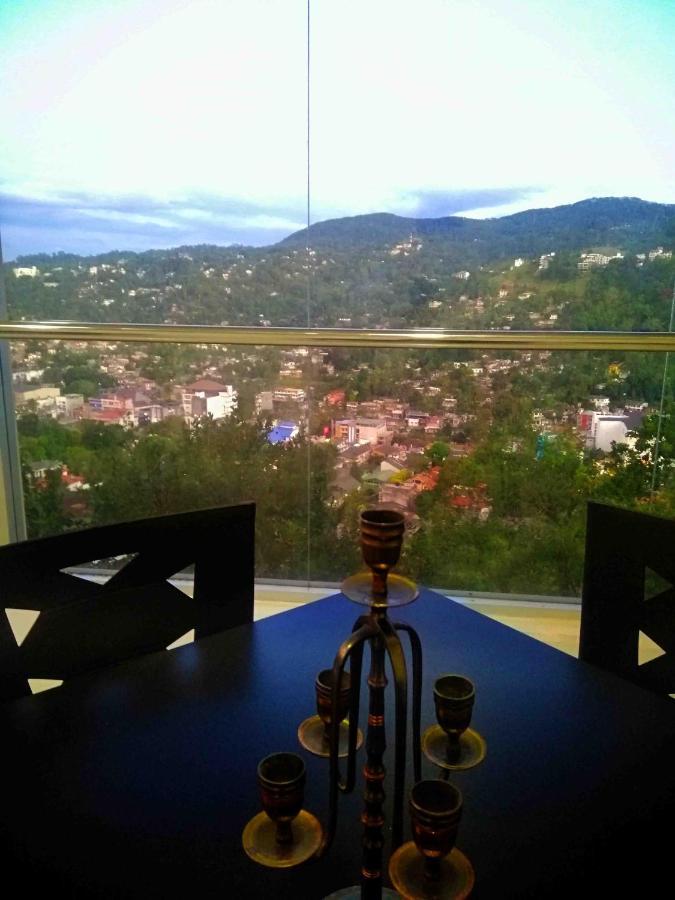ホテル Sky Valley キャンディー エクステリア 写真